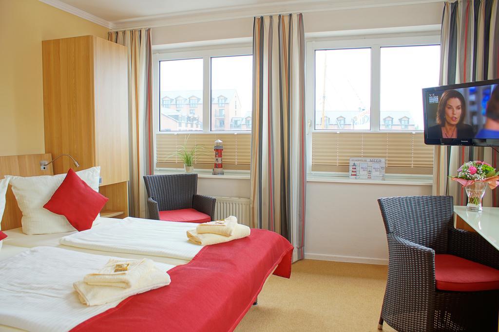 Baltic Koelln Hotel Heiligenhafen Room photo